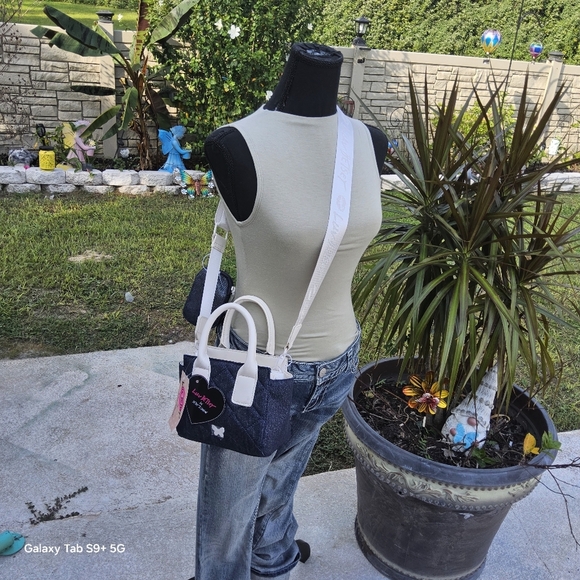 BETSEY JOHNSON DENIM BUTTERFLY LUV BETSEY SATCHELw/POUCH - Picture 2 of 6